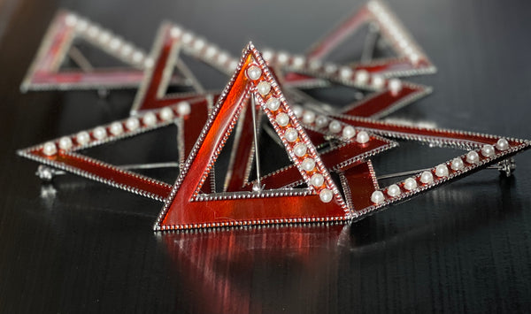 Delta Jewel Pyramid Pin